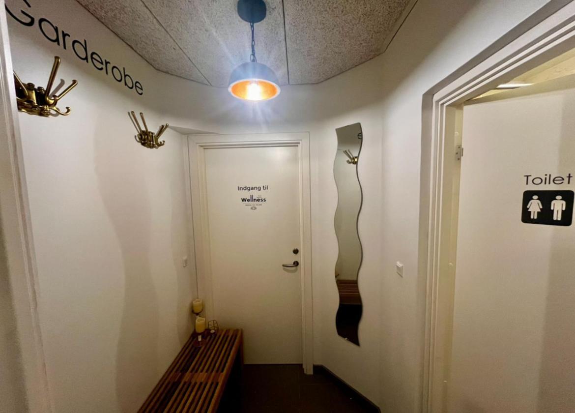 Barneys Rooms Hundige Exteriör bild